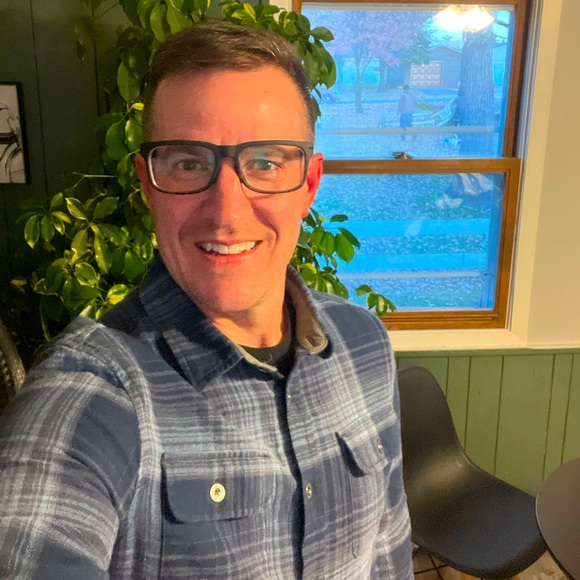 Meet your Posher, Sean - Picture 1 of 1